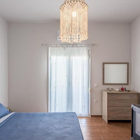 Villa Ellania Milos 아다마스 외부 사진